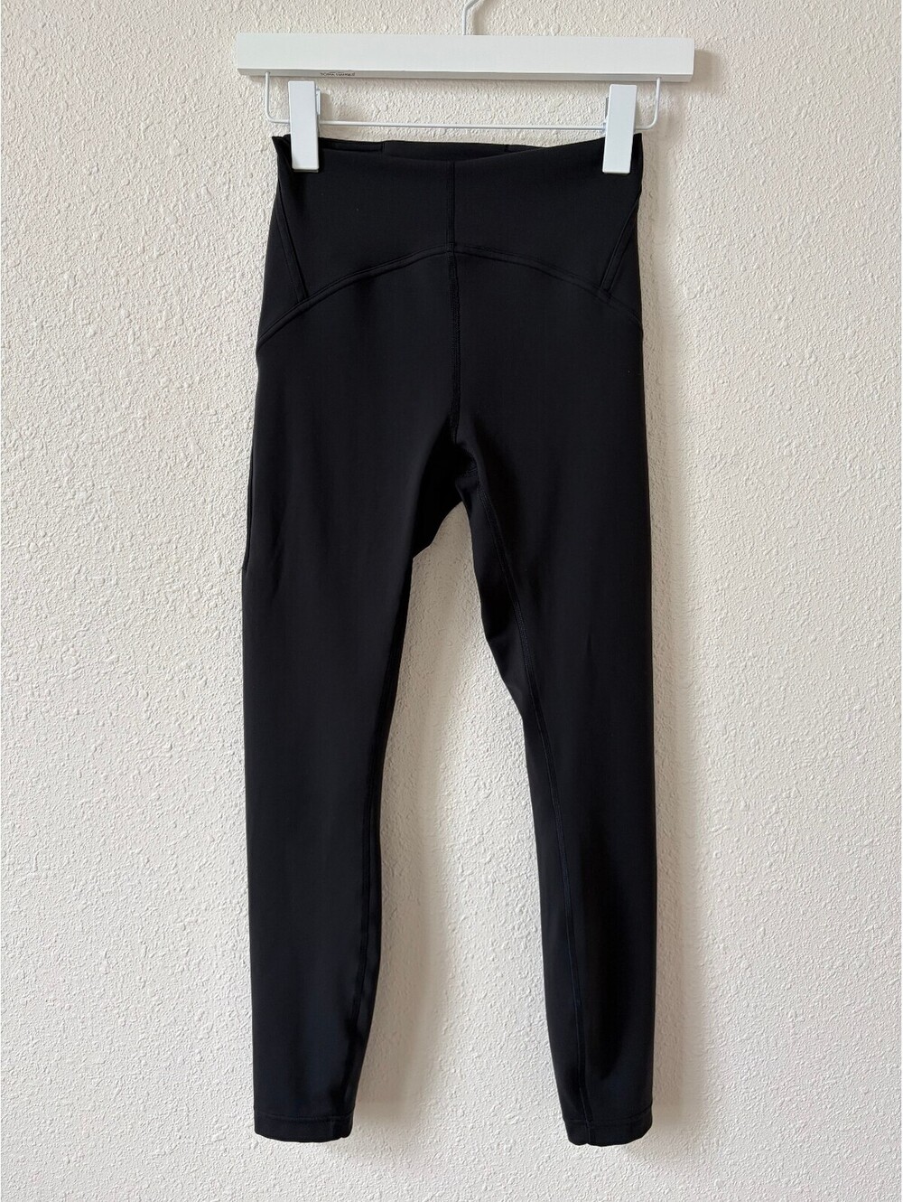 Lululemon Instill High Rise Tight 25" Inseam Black Size 4 Sporty Neutral
